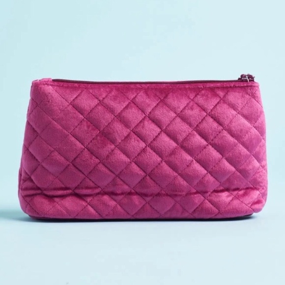 Vera Bradley Compact Organizer - Picture 2 of 5